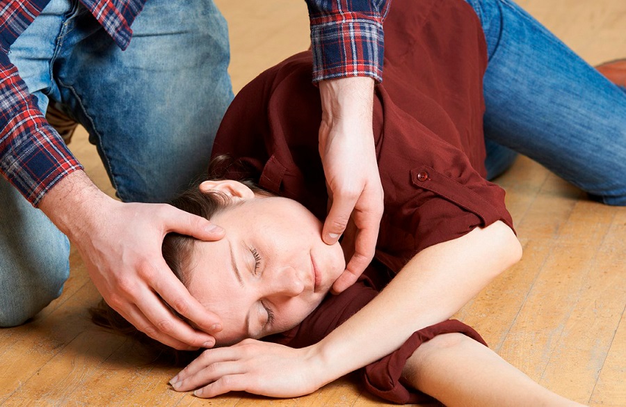 تشنج چگونه درمان میشود؟