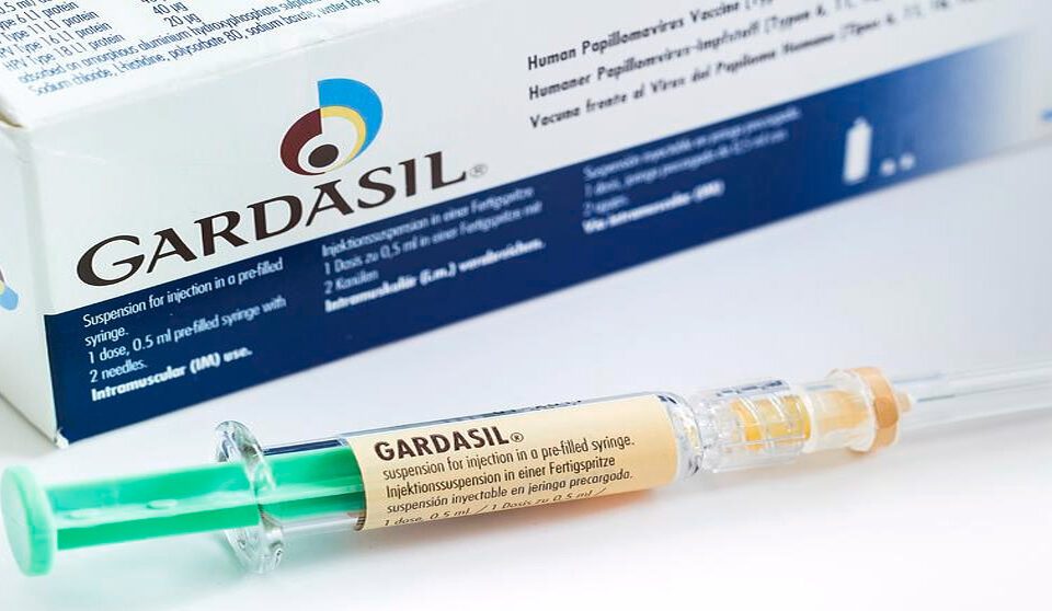 انواع واکسن گارداسیل (Gardasil) برای مردان و زنان چیست؟